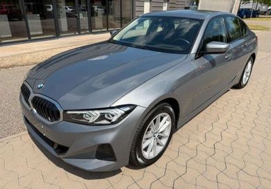 BMW 318, 2023