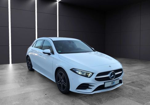 Mercedes-Benz A 200, 2022