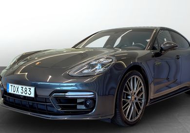 Porsche Panamera, 2022