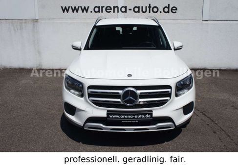 Mercedes-Benz GLB 200, 2022