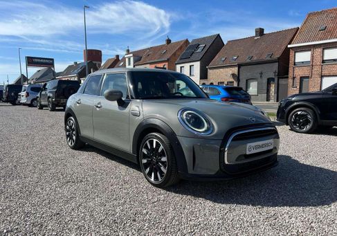 MINI, 2021