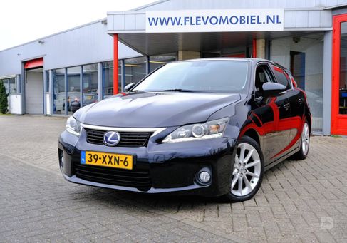 Lexus CT 200h, 2012