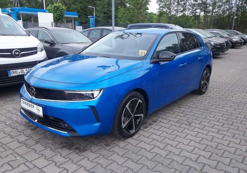 Opel Astra, 2022