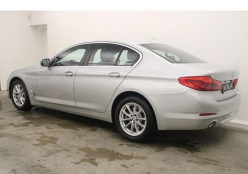 BMW 5 Serija, 2021