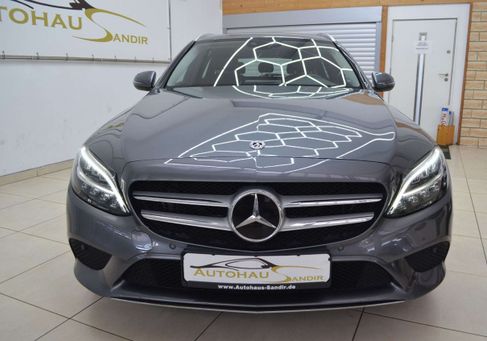 Mercedes-Benz C 300, 2020 3