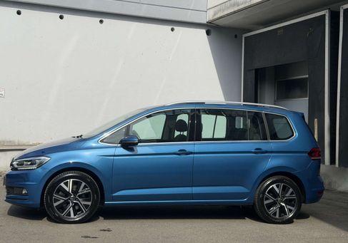 Volkswagen Touran, 2022 3