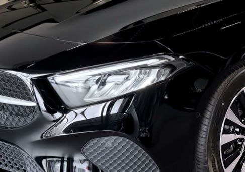 Mercedes-Benz A 200, 2023