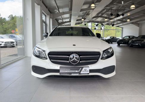 Mercedes-Benz E 300, 2019 2