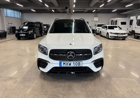 Mercedes-Benz GLB 250, 2020