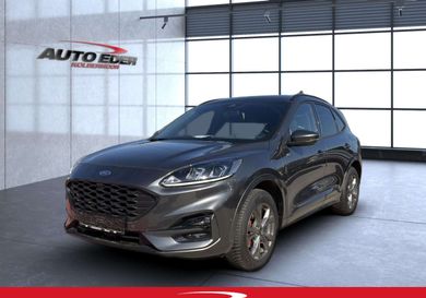 Ford Kuga, 2022