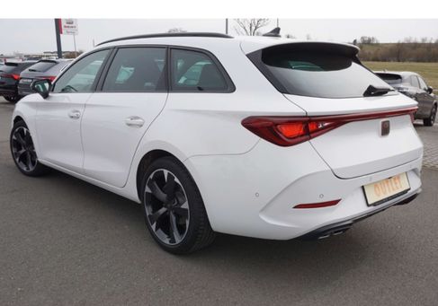 Cupra Leon, 2024