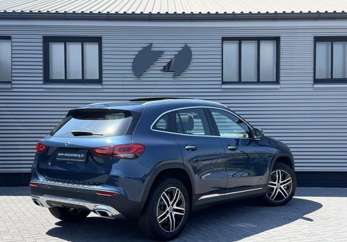 Mercedes-Benz GLA 250, 2021