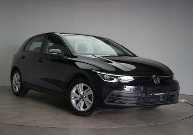 Volkswagen Golf, 2022