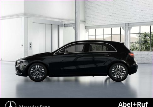 Mercedes-Benz A 200, 2025