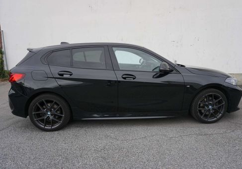 BMW 118, 2022 3