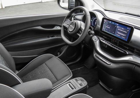 Fiat 500, 2023