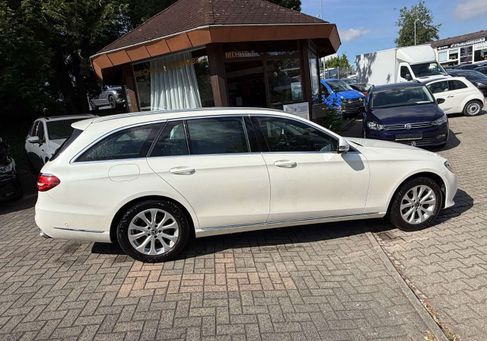 Mercedes-Benz E 220, 2018
