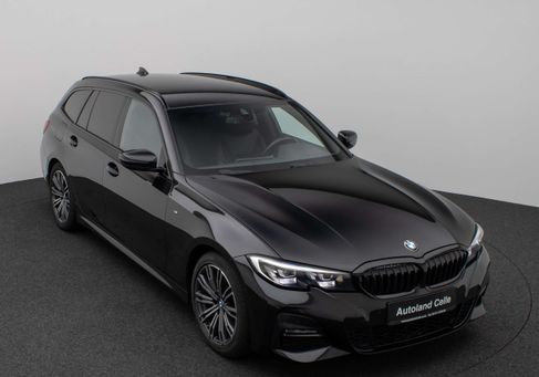 BMW 320, 2022