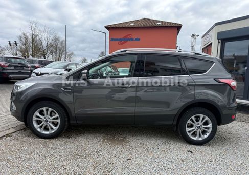 Ford Kuga, 2018