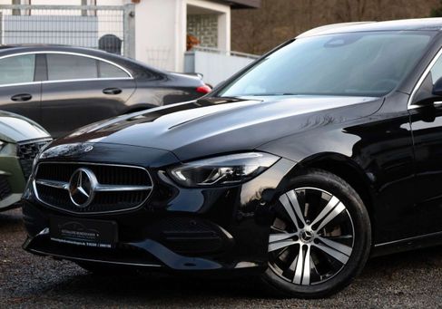 Mercedes-Benz C 200, 2025