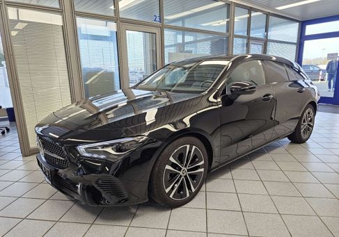 Mercedes-Benz CLA 180, 2024