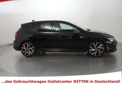 Volkswagen Golf, 2024 2