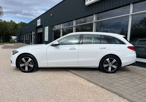 Mercedes-Benz C 300, 2023 3