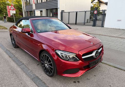 Mercedes-Benz C 300, 2018 3