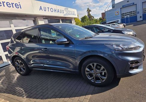 Ford Kuga, 2022