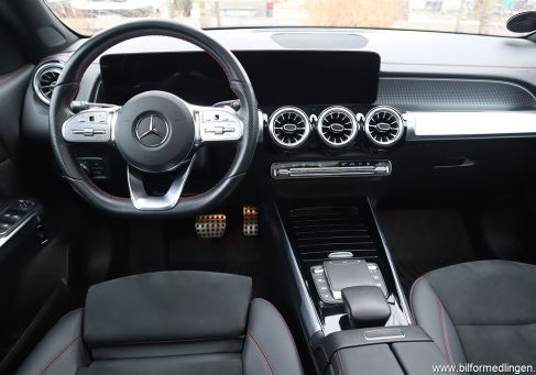 Mercedes-Benz EQB, 2023