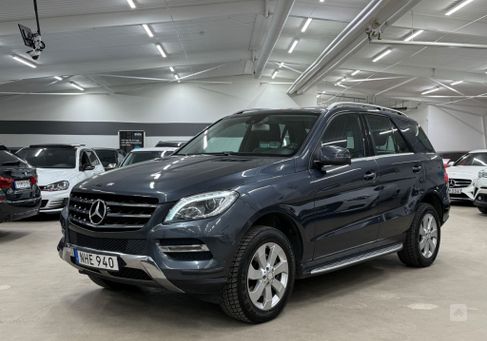 Mercedes-Benz ML 350, 2013