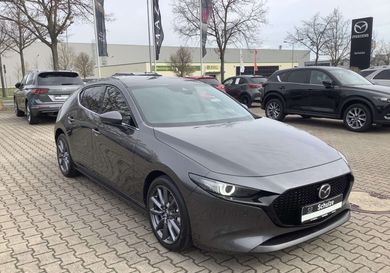 Mazda 3, 2022