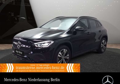 Mercedes-Benz GLA 180, 2023