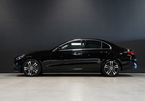 Mercedes-Benz C 300, 2024 2