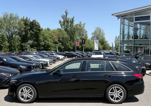 Mercedes-Benz C 200, 2023