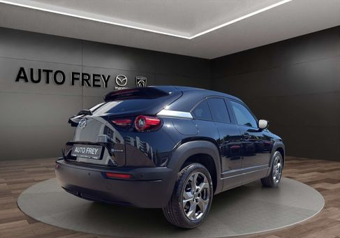 Mazda MX-30, 2023 3