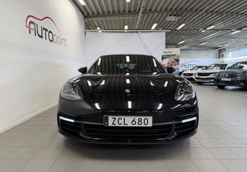 Porsche Panamera, 2018