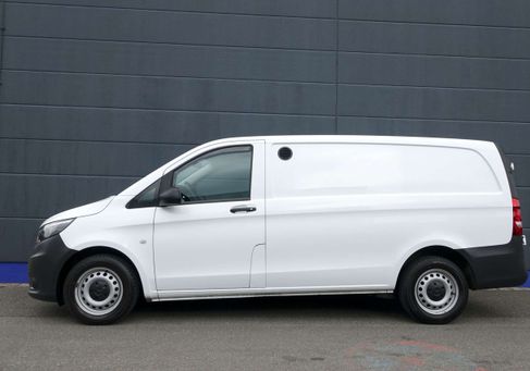 Mercedes-Benz Vito, 2021