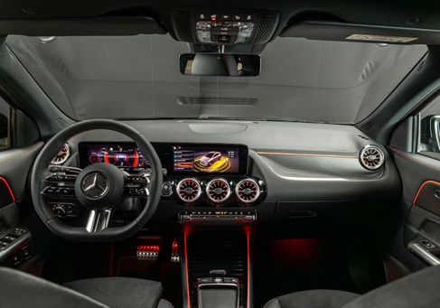 Mercedes-Benz GLA 250, 2026