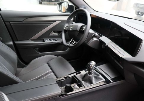 Opel Astra, 2025