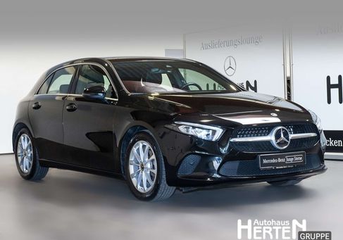 Mercedes-Benz A 180, 2021