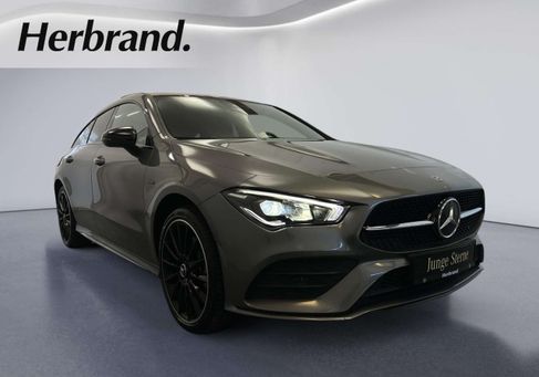 Mercedes-Benz CLA 250, 2021