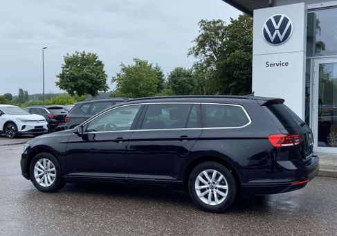 Volkswagen Passat Variant, 2023 3