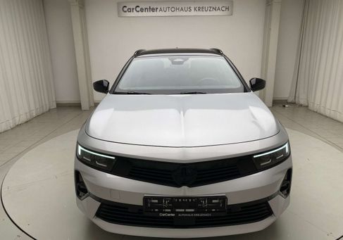 Opel Astra, 2025