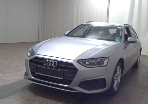 Audi A4, 2021