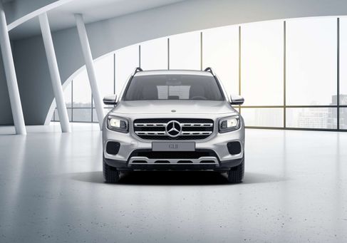 Mercedes-Benz GLB 200, 2021
