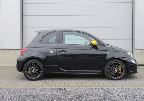Abarth 695, 2023