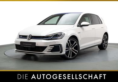 Volkswagen Golf, 2020