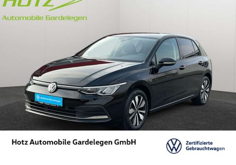 Volkswagen Golf, 2024