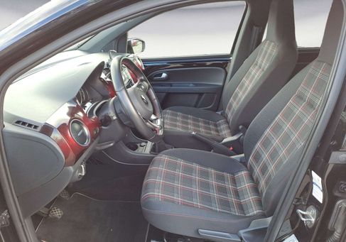 Volkswagen up!, 2021